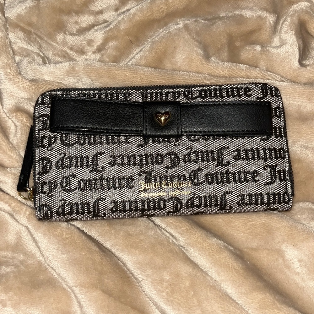 juicy couture wallet